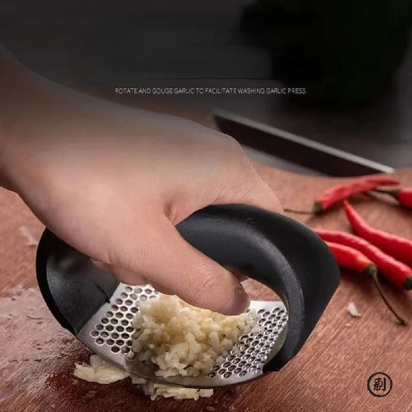 Stainless Steel Garlic Press C - Kitchen Appliances Gift のレビューと価格