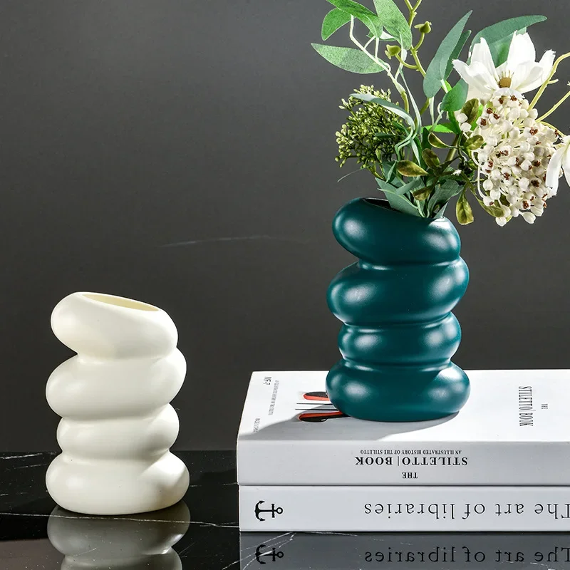 1PC Plastic Spiral White Vase  - Kitchen Appliances In White のレビューと価格