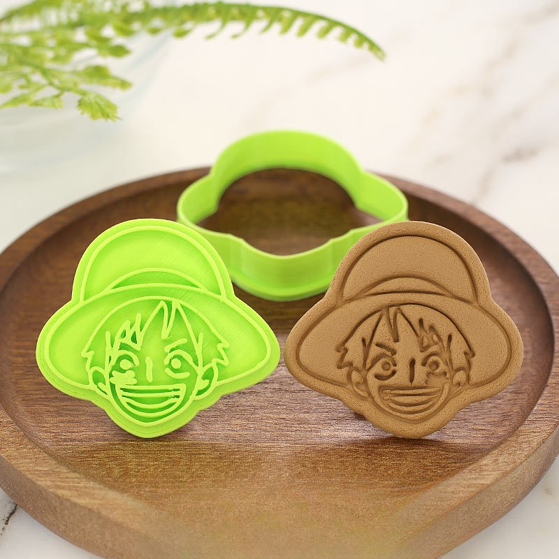 One Piece Cooking Mold  Luffy  - Kitchen Appliances Gift のレビューと価格